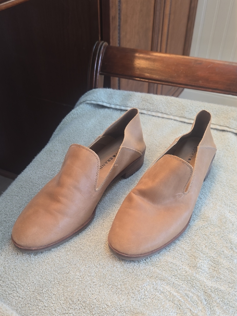 Lucky Brand LK Cahill Tan Leather Slip-On Loafers — Casual Everyday Comfort
